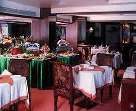 Crown Palace 3* Indore